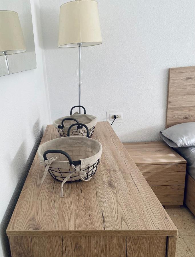 Apartamento En ซาลอว์ ภายนอก รูปภาพ
