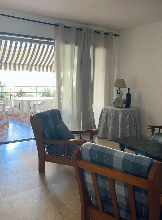 Apartamento En ซาลอว์ ภายนอก รูปภาพ