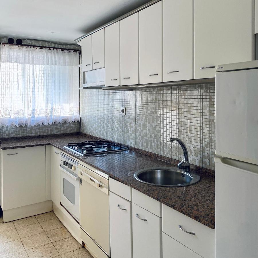 Apartamento En ซาลอว์ ภายนอก รูปภาพ
